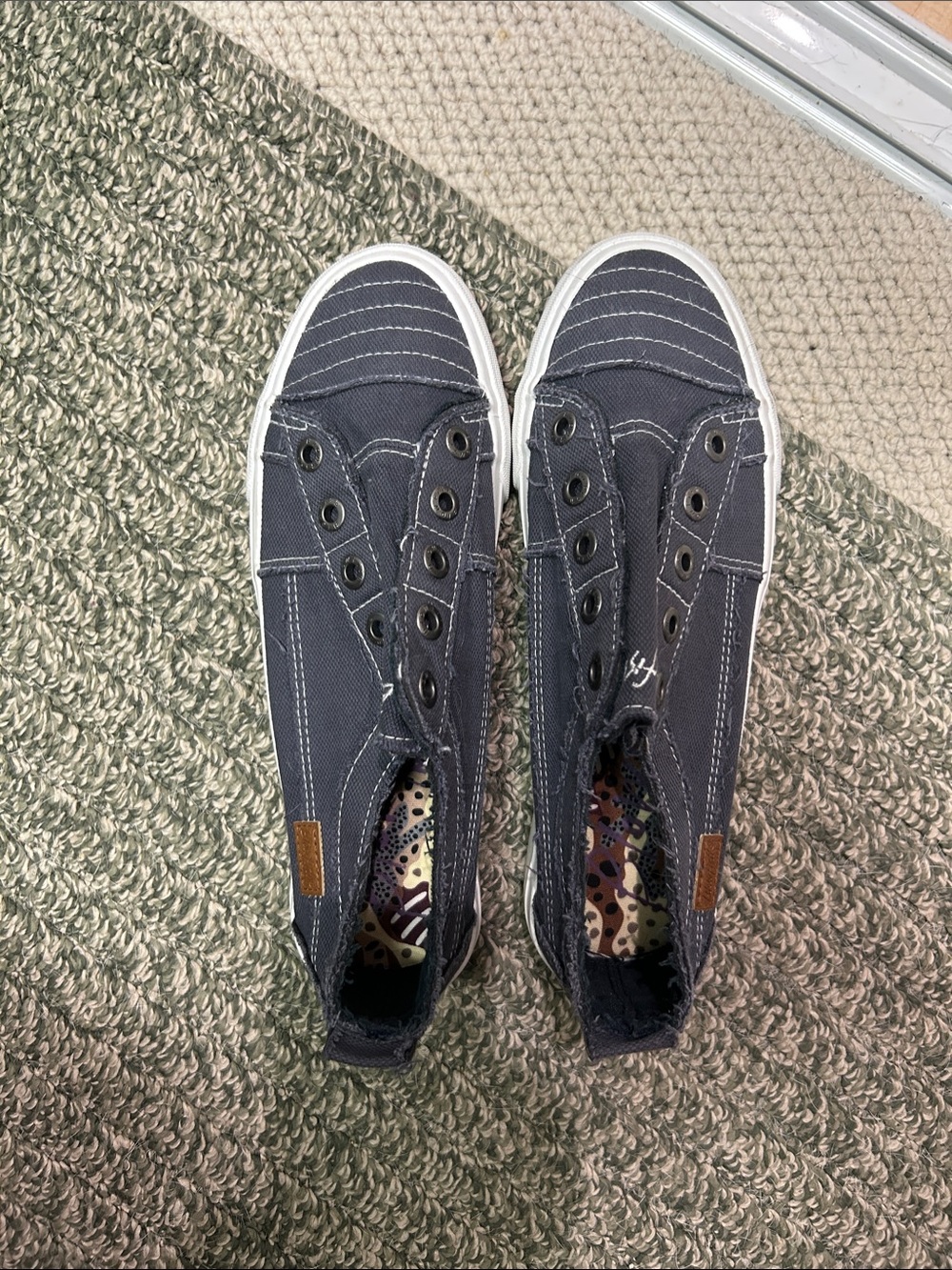 Blowfish Navy Canvas Slip-On Sneakers with Bright Blue Soles - Picture 3 of 4